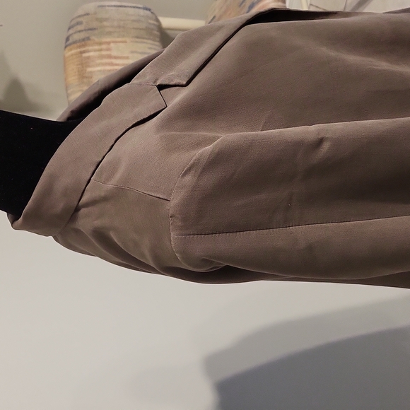 Reitmans button less blazer - Picture 4 of 8